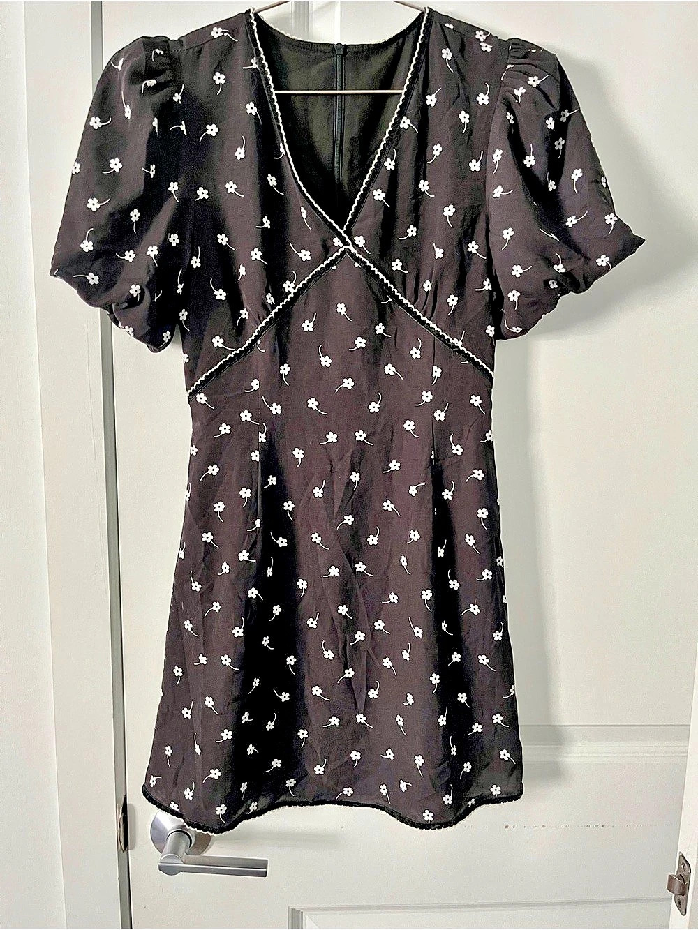 Floral Mini Dress in Black & White Like New
